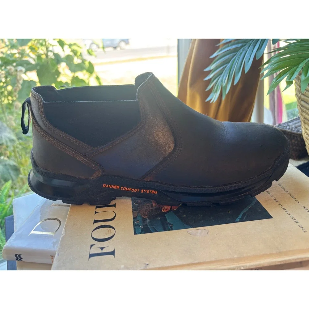 Danner size 10